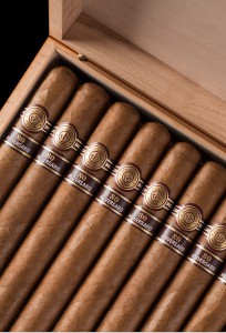 Montecristo - Vitola especial 80 Aniversario (6)