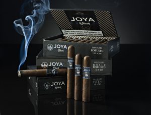 JoyaBlack_small