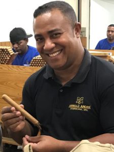 Kurzvita Carlos Jimenez